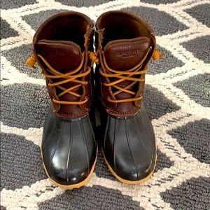 Sperry boots